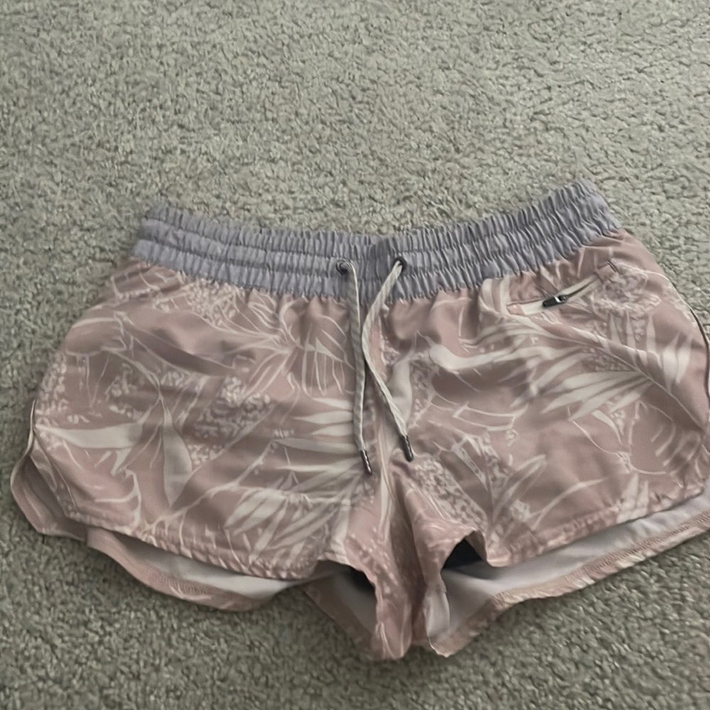 Running shorts